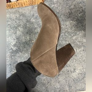 Worn Tan Dolce Vita Backless Suede Heeled Booties - Size 9